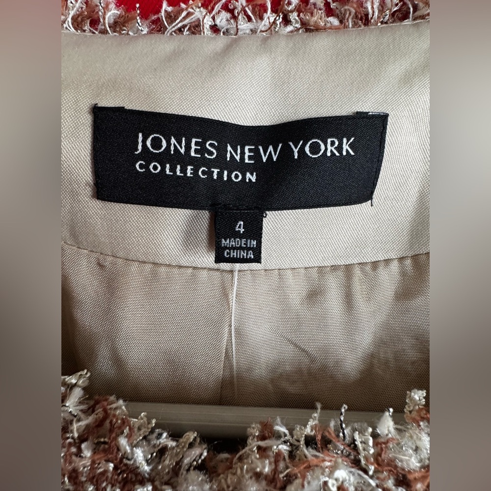 #410-NWT- Jones New York Gorgeous Cream/Gold Tones Textured Blazer MSRP $199 - Picture 6 of 7